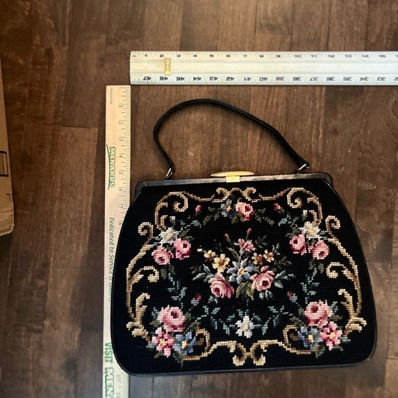 Vintage Tapestry Carpet Bag Purse Leather Trim Handle Large Floral Rare 1950s - Picture 6 of 13